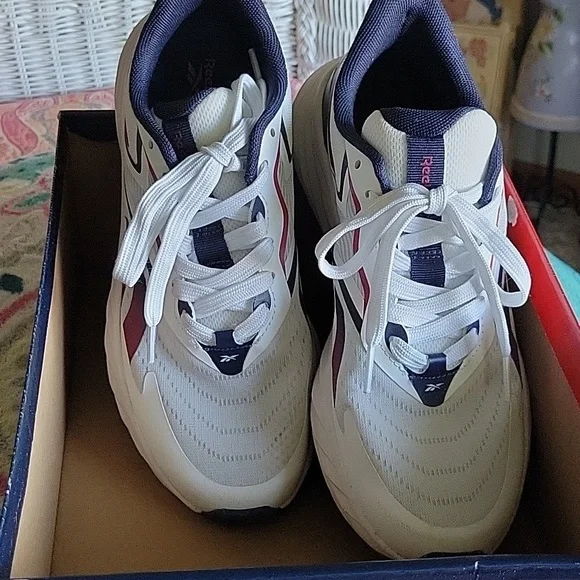 New In Box,~ Reeboks - Picture 5 of 9